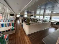 旅客船 販売中