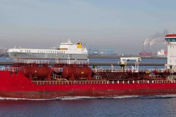 Oil/Chemical tanker for sale