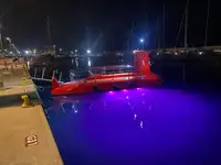 潜水艦 販売中