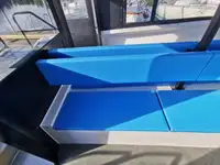 コンテナ船 販売中