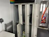 コンテナ船 販売中