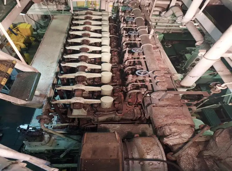 石油タンカー、ケミカルタンカー 販売のため